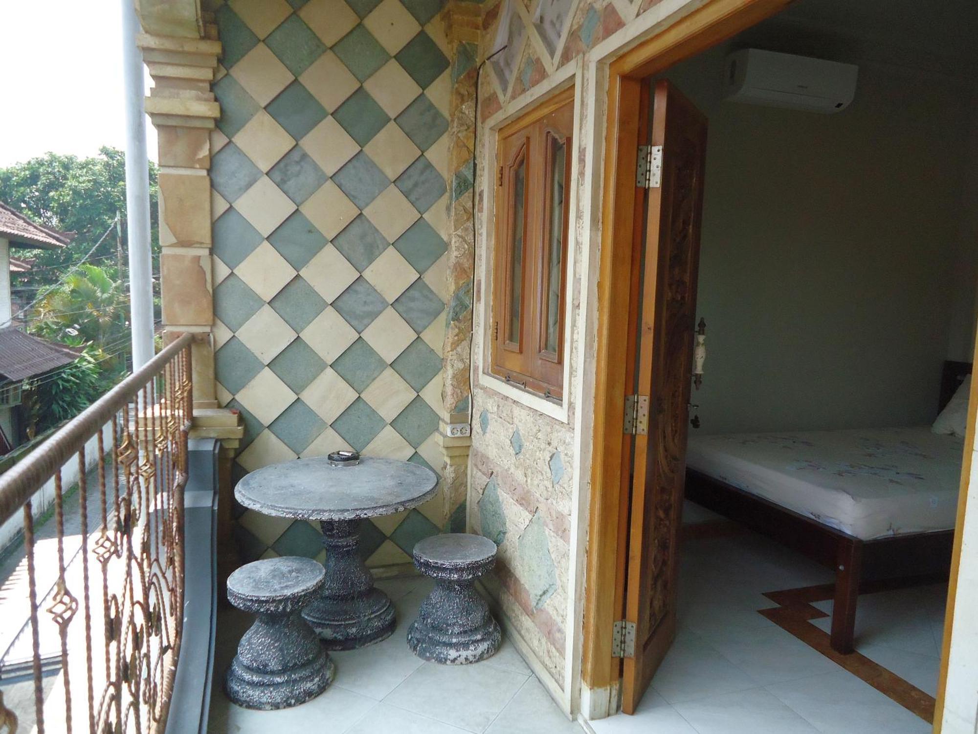 The Reinhold Guesthouse Bali Kerobokan Zewnętrze zdjęcie
