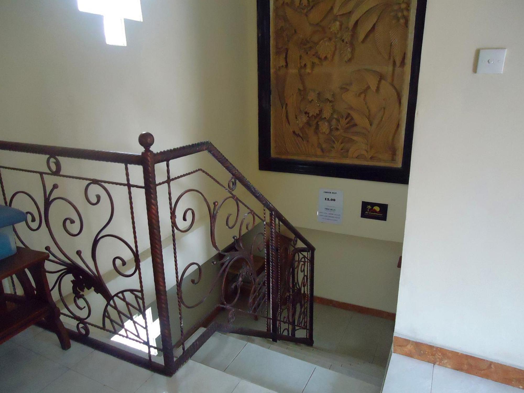 The Reinhold Guesthouse Bali Kerobokan Zewnętrze zdjęcie